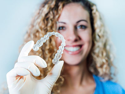 LQ Dental | Emergency Treatment, Implant Dentistry and Dentures